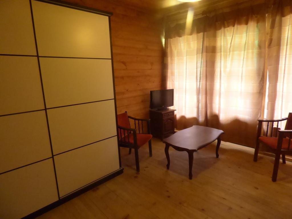 Hotel Hatsvali メスティア 部屋 写真